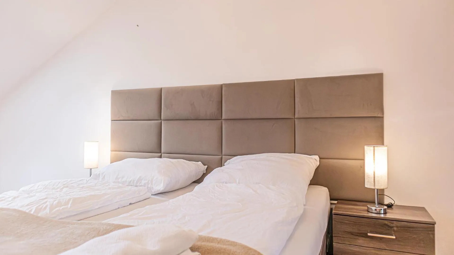 Lovely 2Br Apt, Great Location - Near Schoenbrunn Vienna