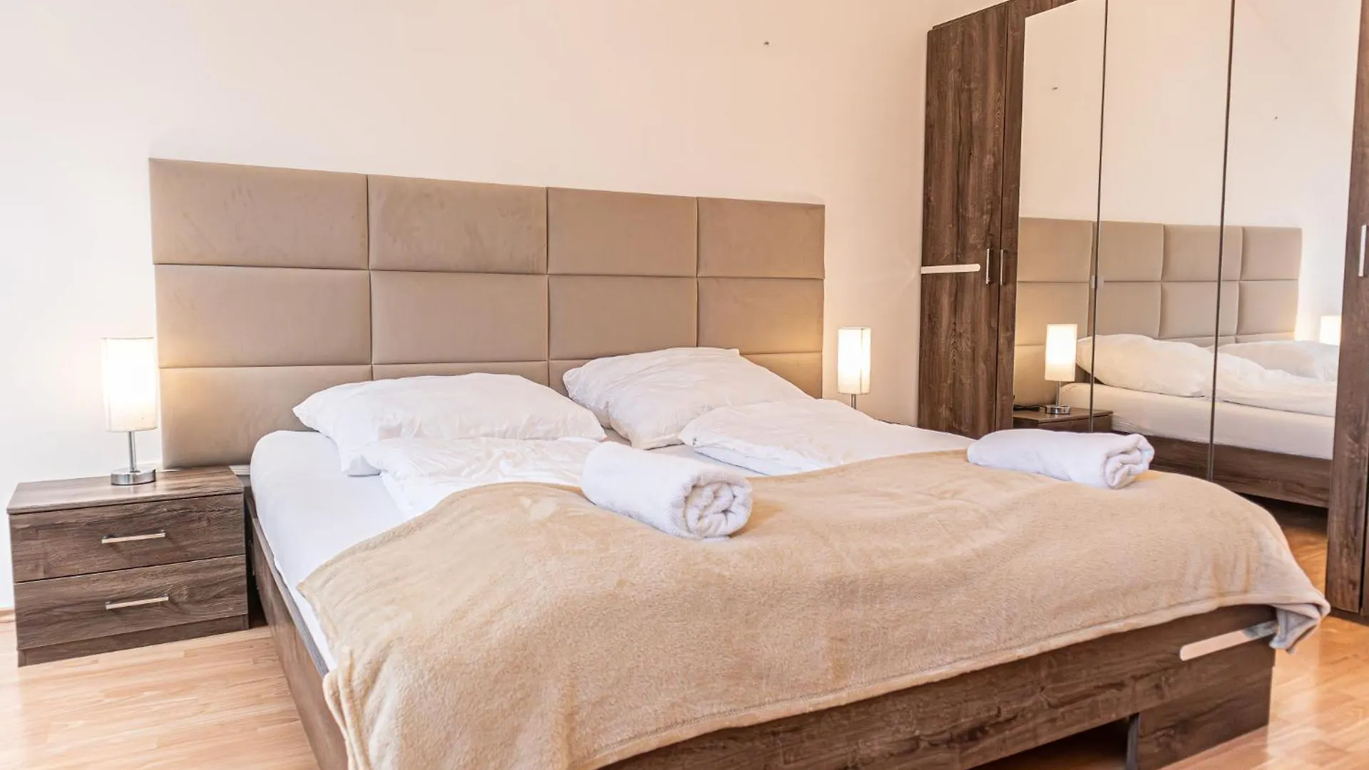 Lovely 2Br Apt, Great Location - Near Schoenbrunn فيينا